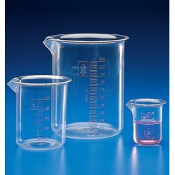 Vaso PMP graduado forma baja, 3000 ml Kartell